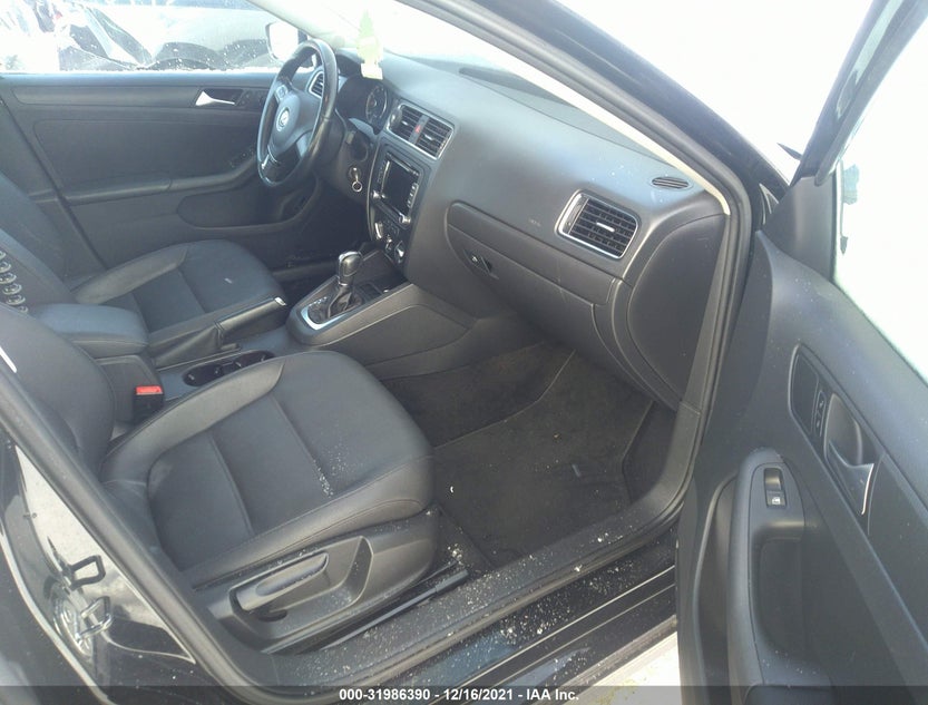 3VWDX7AJ4CM414524