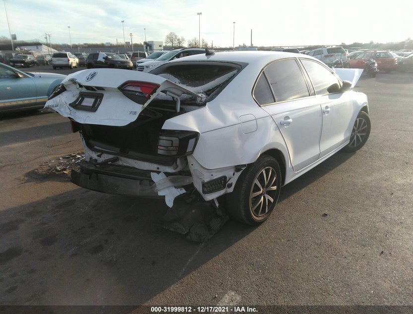 3VWB67AJ6GM409535