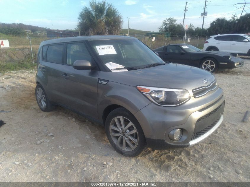 KNDJP3A51J7514217 2018 Kia Soul +