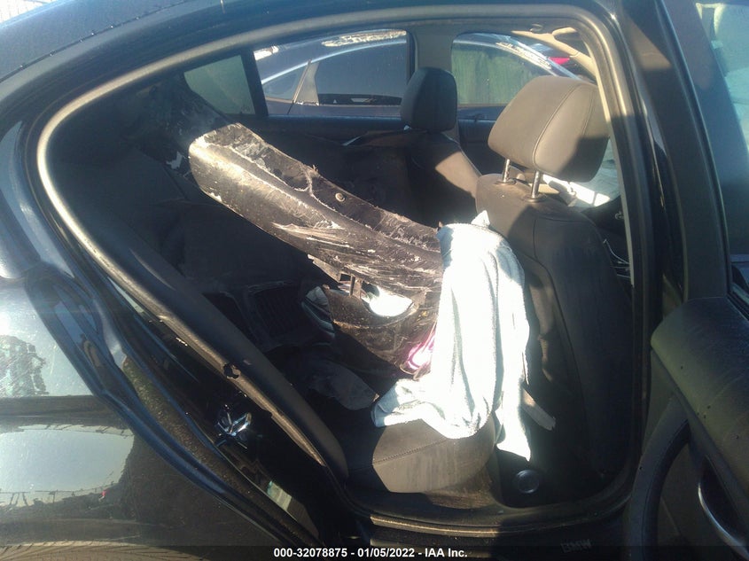 2008 BMW 328I VIN: WBAVC57548NK77791 Lot: 32078875