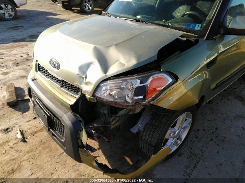 2011 Kia Soul + VIN: KNDJT2A2XB7251142 Lot: 32084368