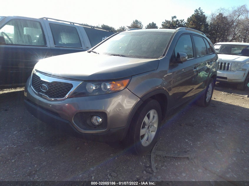 2012 KIA SORENTO VIN: 5XYKT4A68CG197394