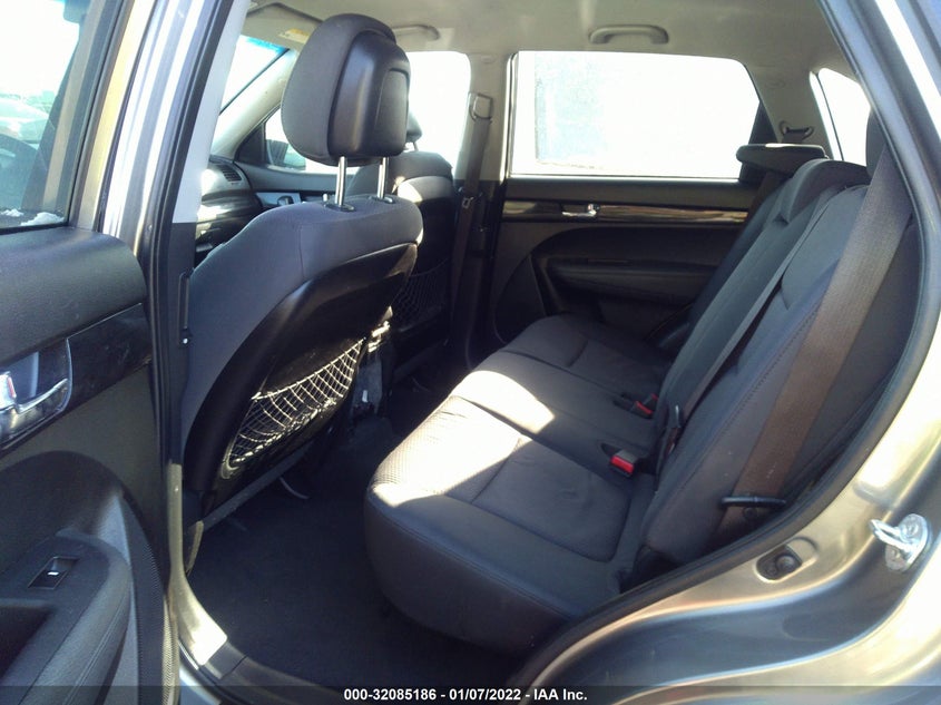 2012 KIA SORENTO VIN: 5XYKT4A68CG197394