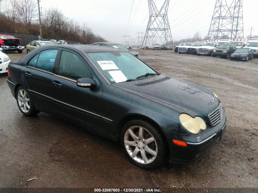 2003 Mercedes-Benz C-Class 3.2L VIN: WDBRF84JX3F383095 Lot: 40687834