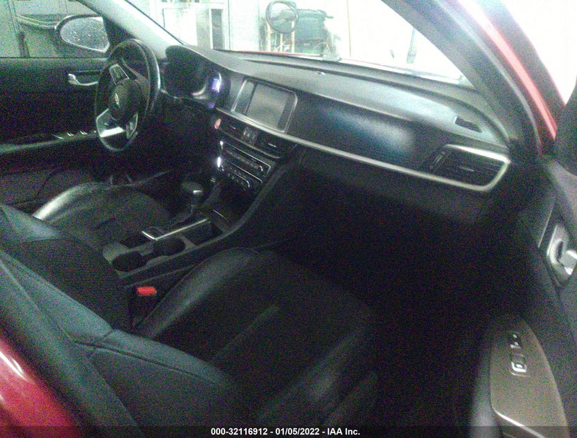 5XXGT4L37KG285817