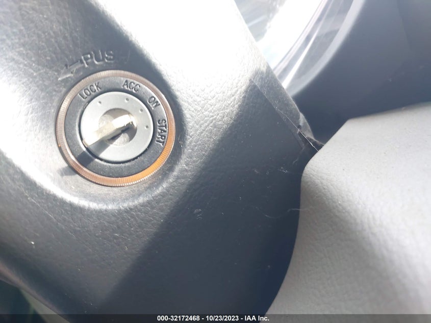 2008 Toyota Rav4 Limited VIN: JTMBD31V486072546 Lot: 32172468