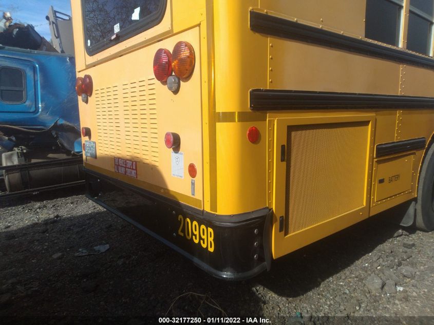 2009 Ic Corporation 3000 Re VIN: 4DRBWAAR09A664022 Lot: 32177250