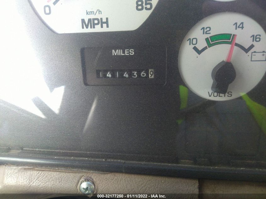 2009 Ic Corporation 3000 Re VIN: 4DRBWAAR09A664022 Lot: 32177250