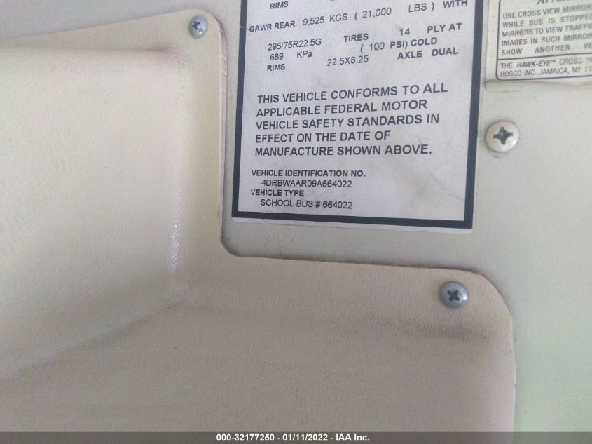 2009 Ic Corporation 3000 Re VIN: 4DRBWAAR09A664022 Lot: 32177250