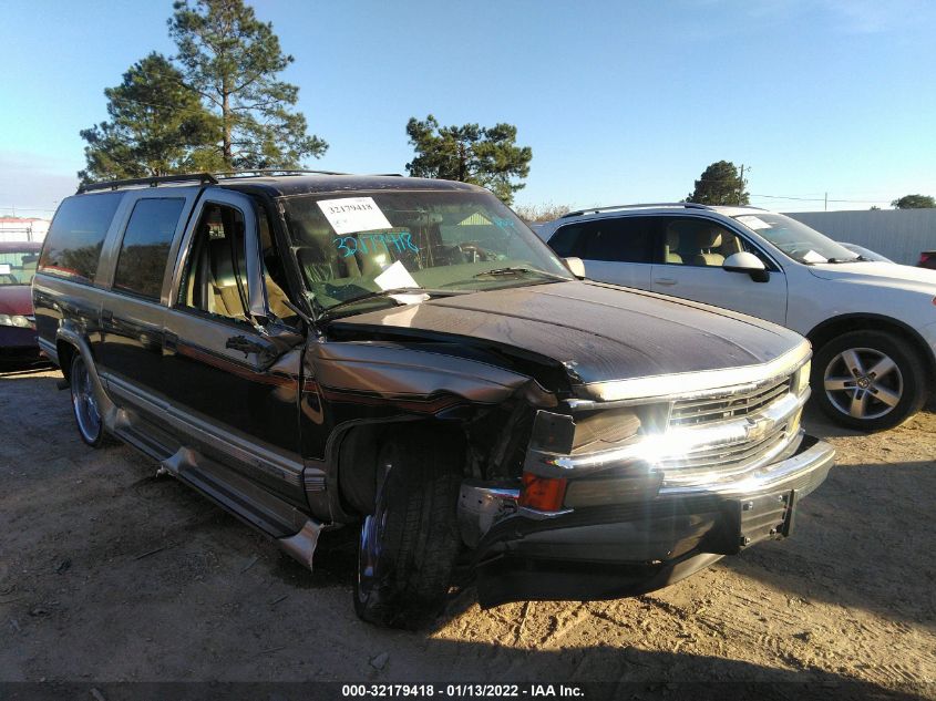 1999 Chevrolet Suburban 1500 VIN: 1GBEC16R7XJ365101 Lot: 32179418