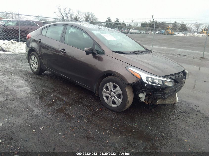 2017 Kia Forte Lx VIN: 3KPFK4A75HE131113 Lot: 32224052