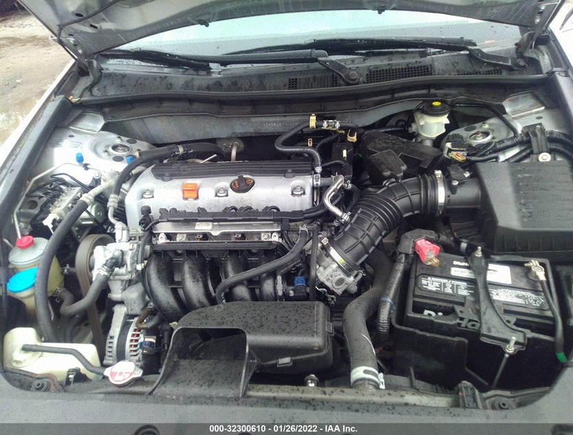 1HGCP2F45CA103624