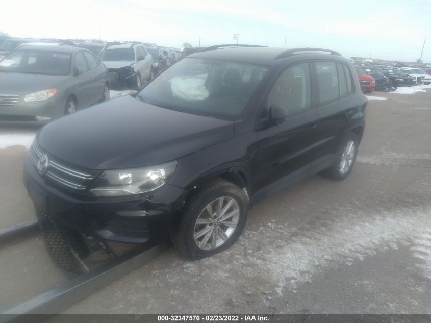 WVGBV7AXXJK003696 2018 Volkswagen Tiguan Limited