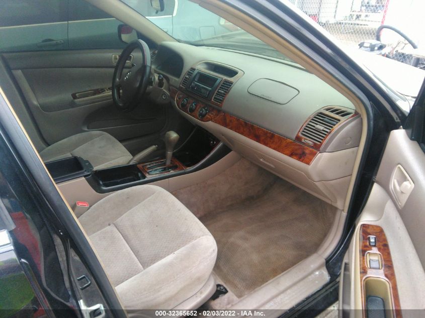 4T1BE32K13U162612 2003 Toyota Camry Le