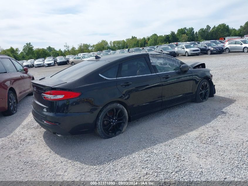 2020 Ford Fusion Se VIN: 3FA6P0HD1LR186204 Lot: 32371093