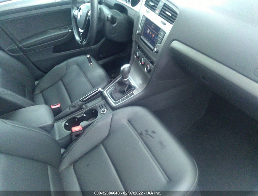 3VW217AU2HM076731