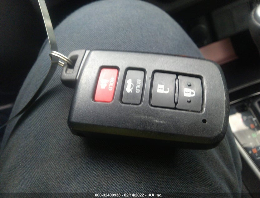 2T1BURHE2FC315804
