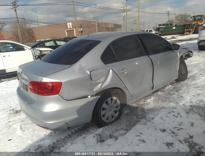 3VW2K7AJ0EM252674
