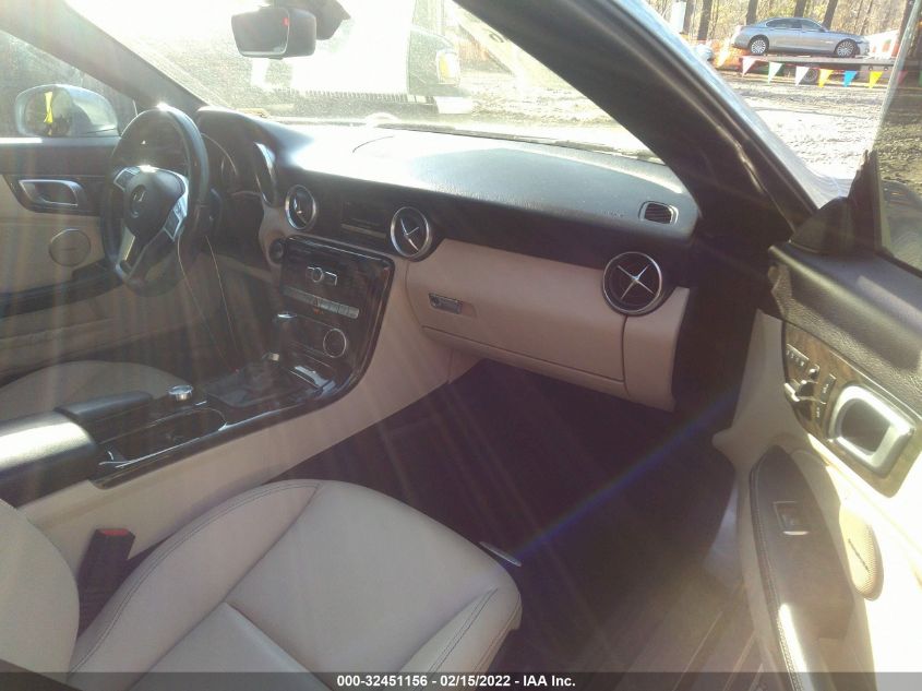 VIN WDDPK4HA7FF097495 2015 Mercedes-Benz SLK-Class,... no.5