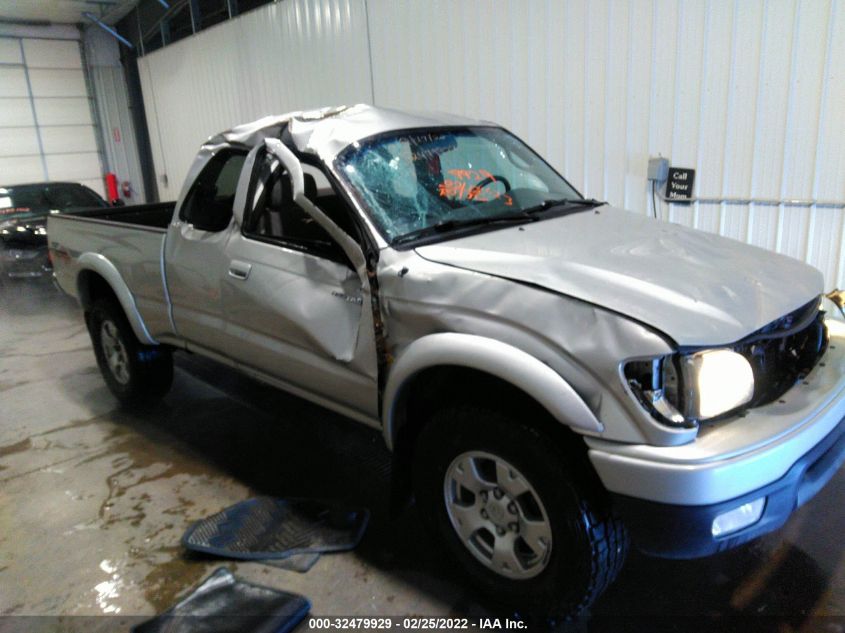 2002 Toyota Tacoma VIN: 5TEWN72N22Z890677 Lot: 32479929