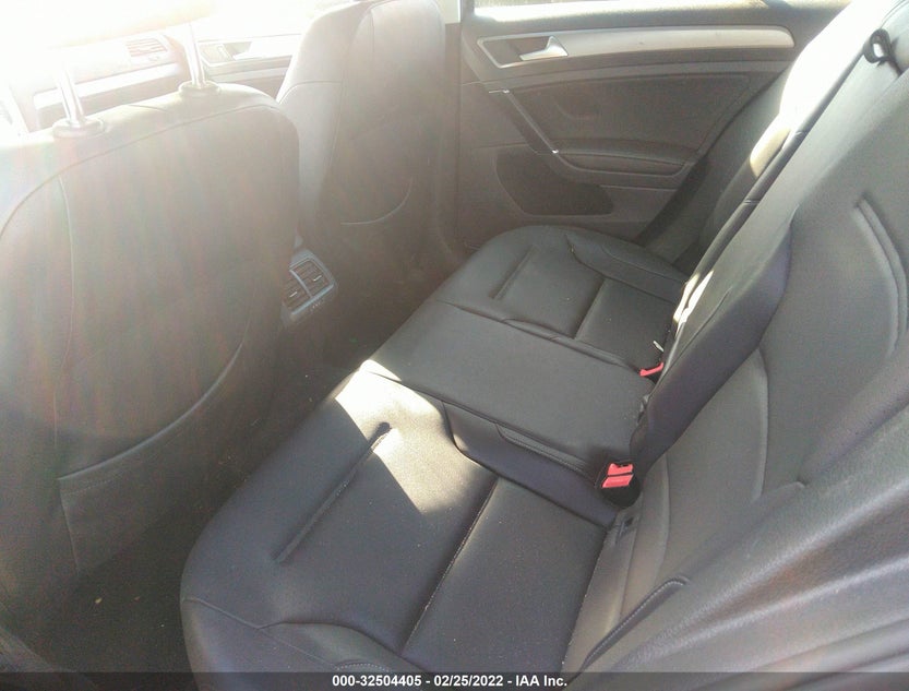3VW2A7AUXFM060855