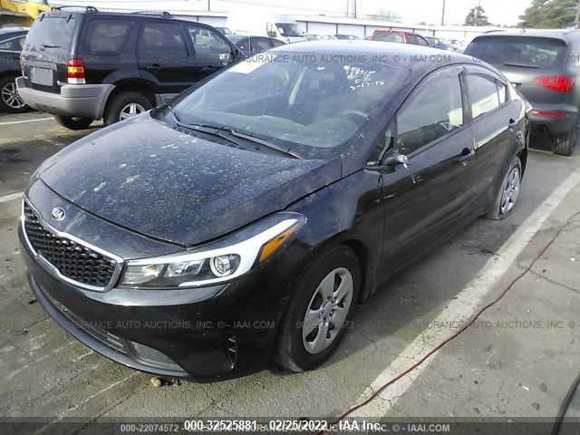 2017 Kia Forte Lx VIN: 3KPFK4A74HE104176 Lot: 32525881