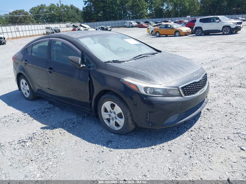 2017 KIA FORTE LX