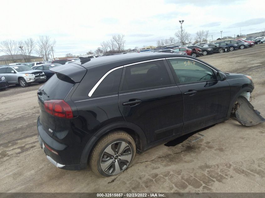 KNDCB3LC7J5126553 2018 Kia Niro Fe