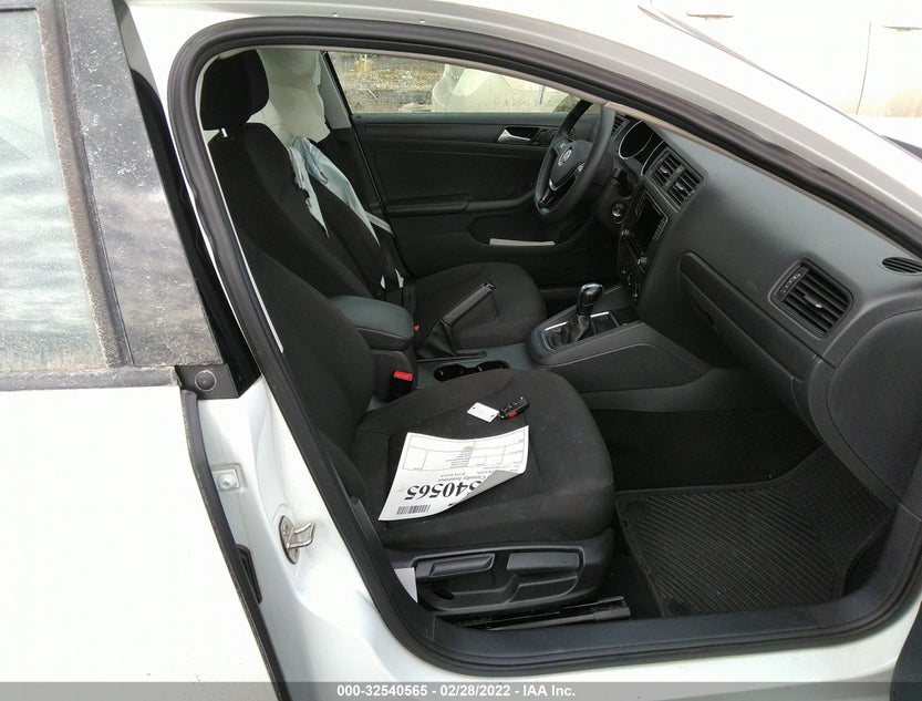 3VW267AJ8GM319416