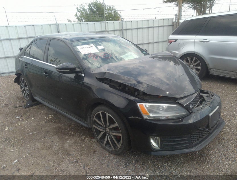 3VW4A7AJ1DM250183