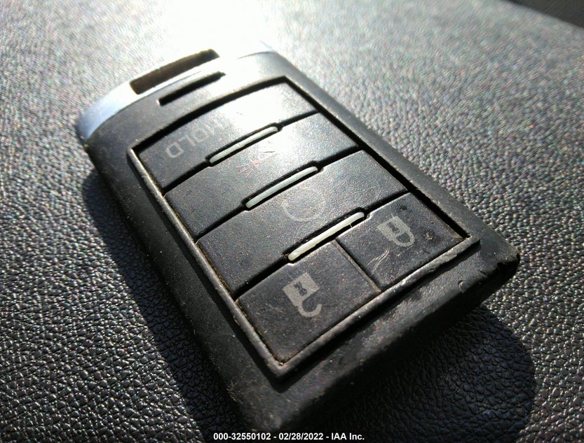 1G6AH5RX3E0113882