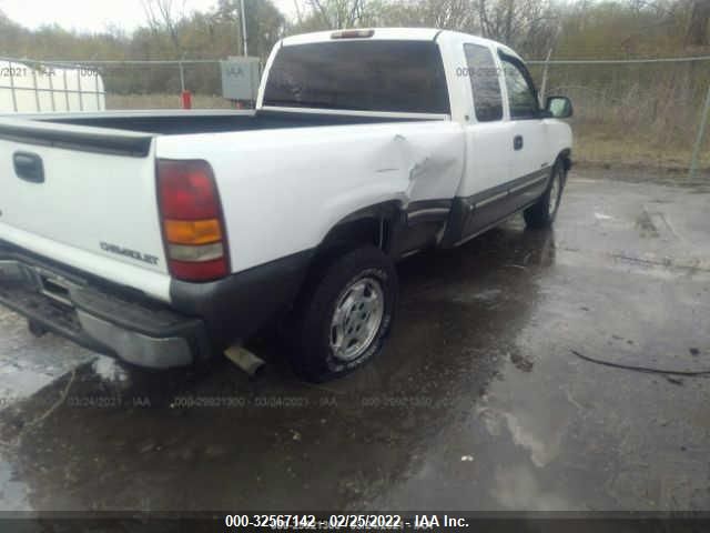 2001 Chevrolet Silverado 1500 Ls VIN: 2GCEC19W111300016 Lot: 32567142