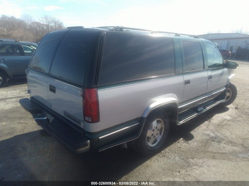 1995 Chevrolet Suburban K1500 VIN: 1GNFK16K3SJ439927 Lot: 32600934