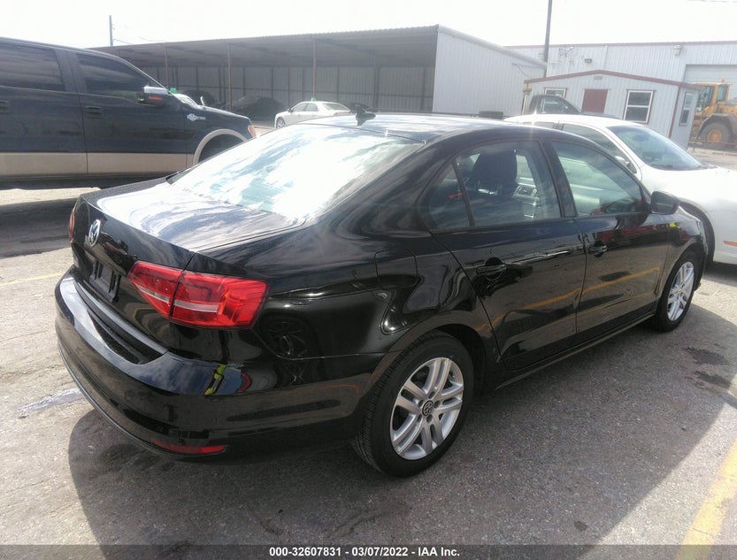 3VW2K7AJ7FM352871