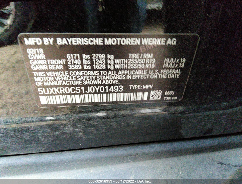 5UXKR0C51J0Y01493