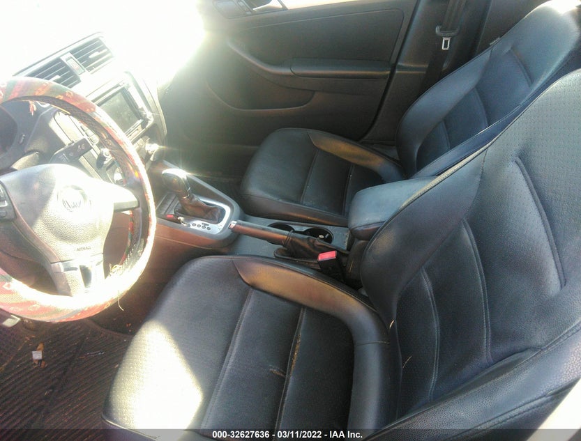 3VWD17AJ7EM412481
