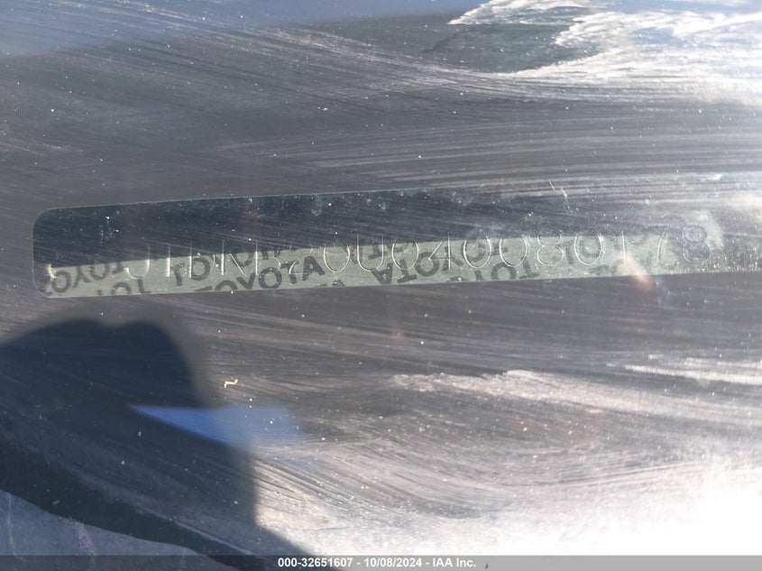 2004 Toyota Prius VIN: JTDKB20U040080178 Lot: 32651607