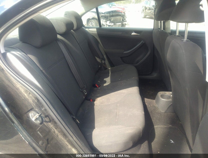3VW2K7AJ3CM384762