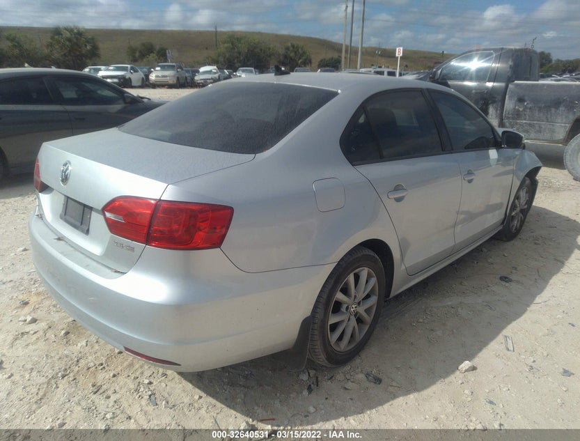 3VWDP7AJ4CM418976