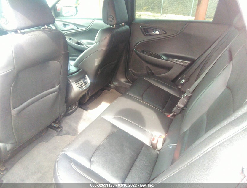 1G1ZE5ST6GF193560
