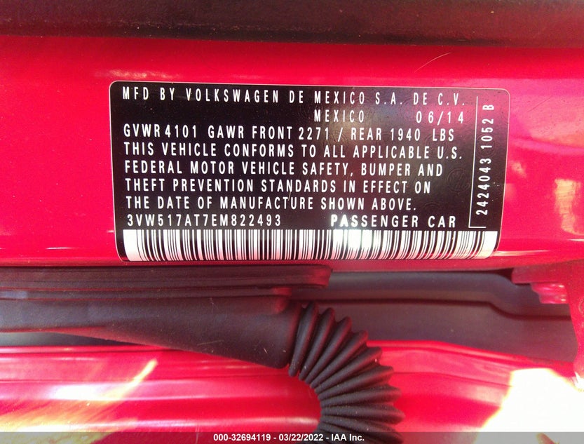 3VW517AT7EM822493