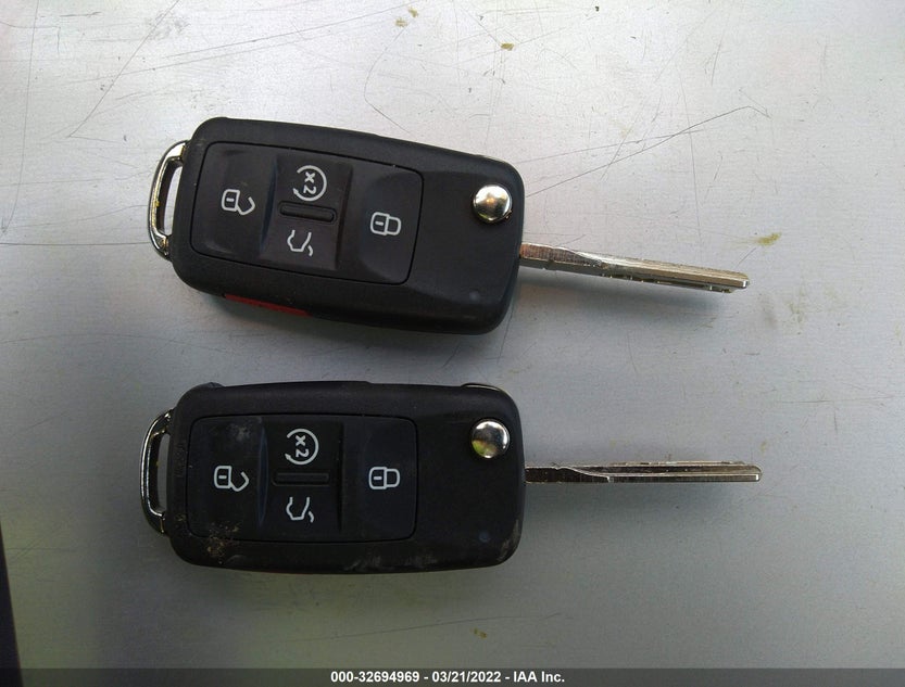 1VWSA7A3XNC006320
