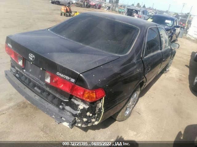 2001 Toyota Camry Ce/Le/Xle VIN: 4T1BG22K31U866263 Lot: 32721395