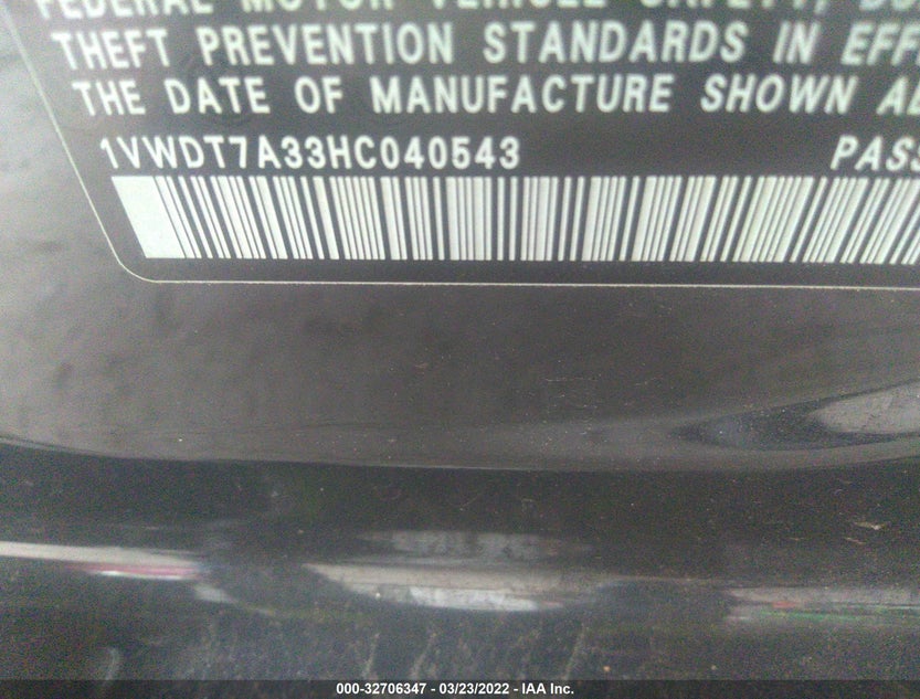 1VWDT7A33HC040543
