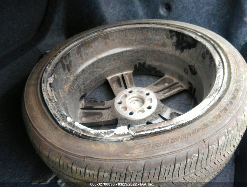 1HGCV1F30NA024887