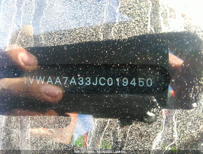 1VWAA7A33JC019450