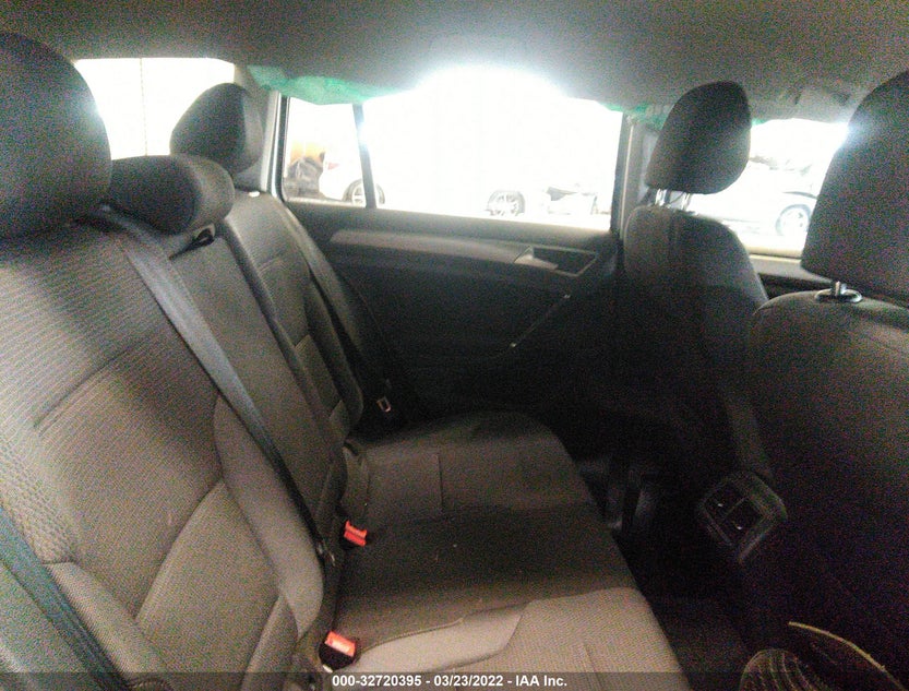 3VW017AU4HM508176