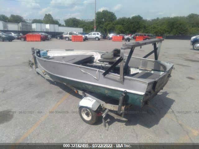 1988 Alumacraft Fishing Boat VIN: M0Z580100888 Lot: 32742495