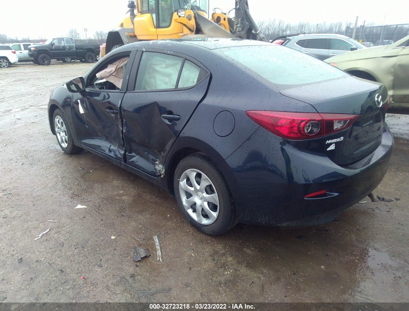 3MZBM1T72GM318511