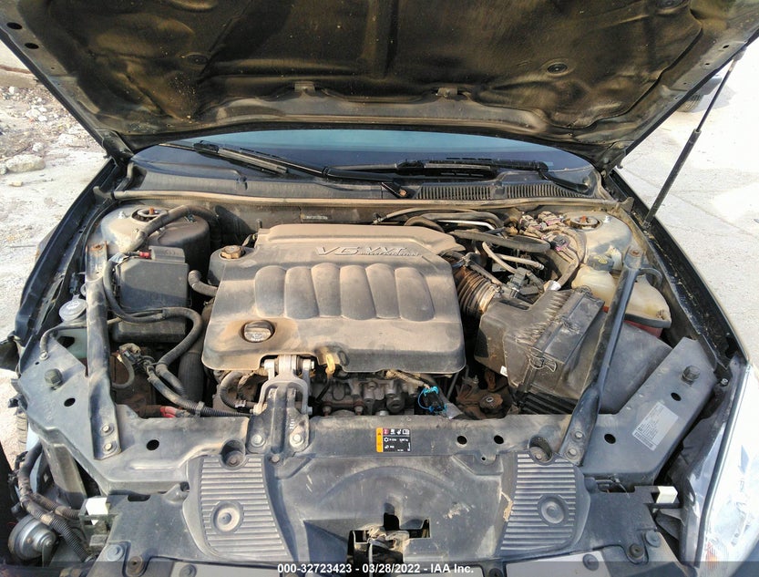 2G1WB5E37C1208706